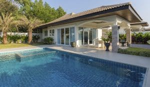 Superbe villa avec piscine à Hua Hin